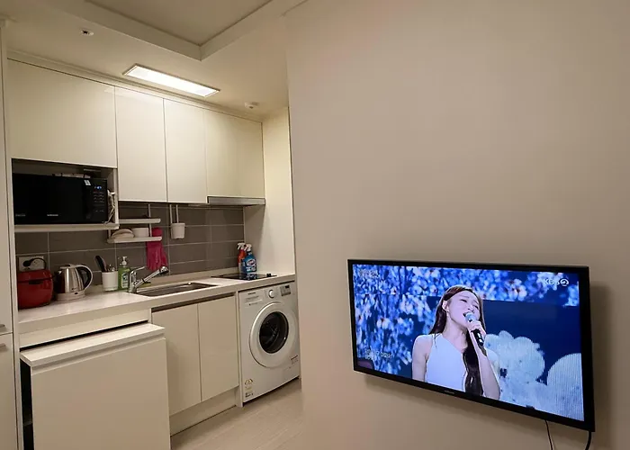 Adams Gangnam Comfort